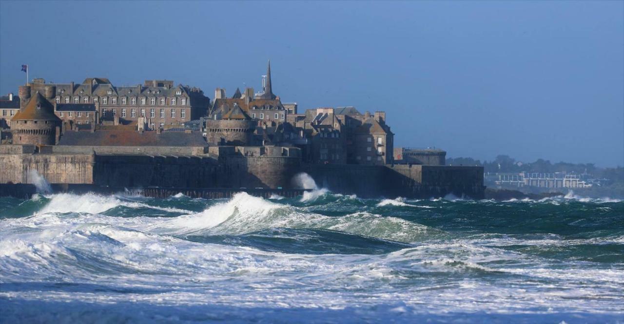 Joli T2, Gare, Intra-Muros & Plage A Proximite Saint-Malo Exterior photo